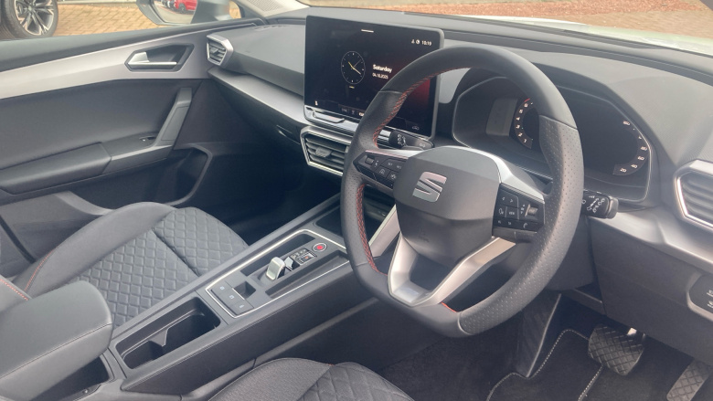 SEAT Leon 1.5 e-Hybrid FR 5dr DSG [DAP] Hatchback